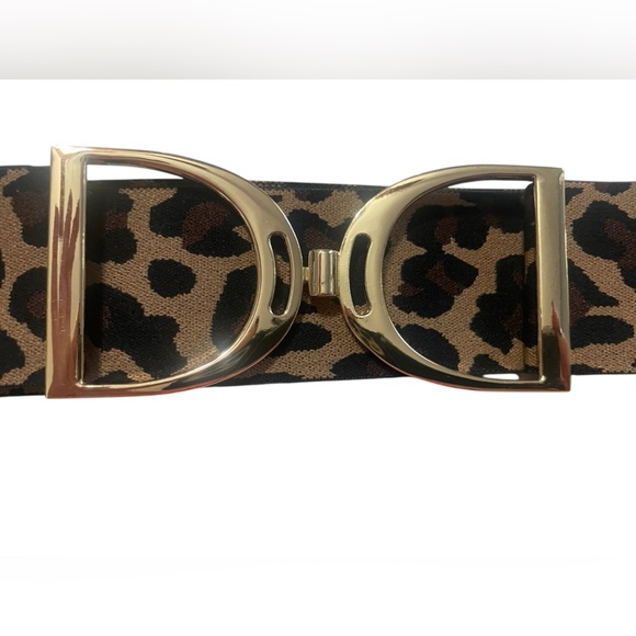 NWT Luxequine 2” Wide Tan/Black Leopard Equestrian Belt with Gold Stirrup Buckle - Picture 3 of 3